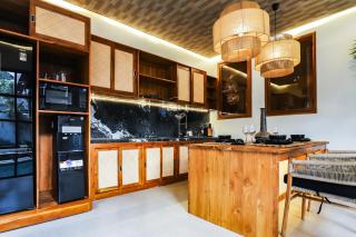 Villa New Batavia - Modern Luxury & Cultural Fusion - Ubud - 5
