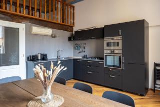 Dimora De' Poeti - 250 Square Meters Attic with Jacuzzi - Bolonia - 4