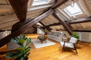 Dimora De' Poeti - 250 Square Meters Attic with Jacuzzi - Bolonia - 2
