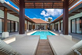 Luxury 4 Bedrooms 800 square meters of large space Private swimming pool private kitchen service Family and friends vacation - - 2