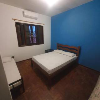 Casa com piscina - Bertioga - 4