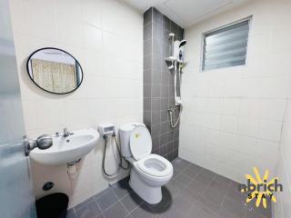 PUTRAJAYA LODGE by NBRICHSTAY - Kampong Batu Sembilan - 1