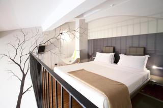 Alter Hotel - Barge - 9