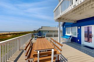 Blue Galveston Getaway - 9