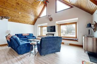 2 BR Condo on a Resort on the Lake with Beach Access - 9