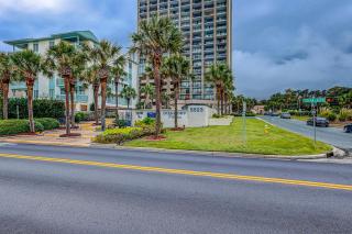 Ocean Forest Plaza 1213 - 1