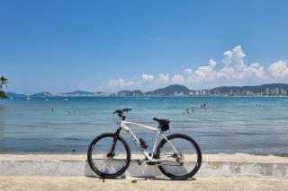 Ao lado da praia Enseada Espaçoso Iluminado - 8