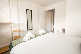 Beautifully Styled 1Bed Apt in Liverpool - 5