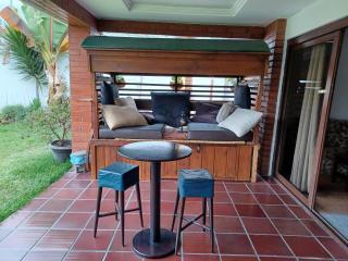 Hostal Mochiliers Bed and Breakfast - Cuenca - 1