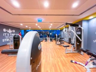 Luxurious 1BR Apt with Balcony in Production City - Dubai - 7