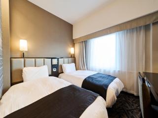 APA Hotel Takaoka Marunouchi - Takaoka - 4