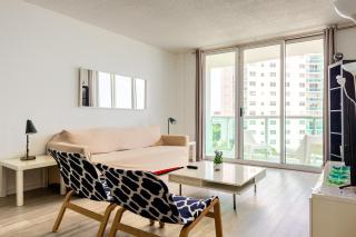 PROMO Komffy Apt with 2 Queen Beds & Ocean View at Tides 7th floor - 4