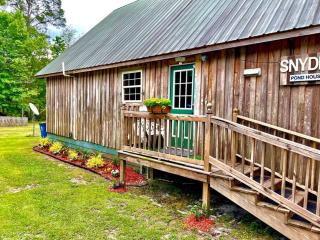 Private Cabin on 40 acres! Fish-Hunt-Dog Friendly - Jesup - 9