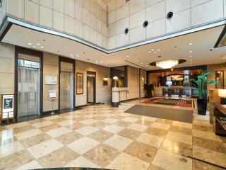 APA Hotel Takaoka Marunouchi - Takaoka - 7