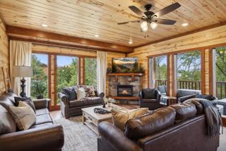 Smoky Mountain Splash cabin - 5