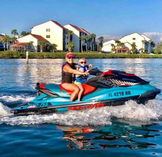 VILLA 4 Walk to beach Pool Daily Rentals - 1