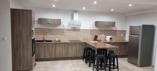 Dépendance 90m2 dans villa avec piscine - 9