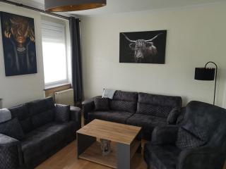 Vier Zimmer Appartment mit Küche & Bad - Weingarten - 8