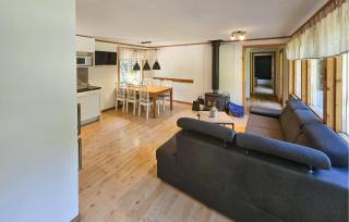 Amazing Home In Annerstad With Sauna - Romborna - 6