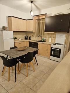 Poppis Appartments - Gra Liyiá - 0