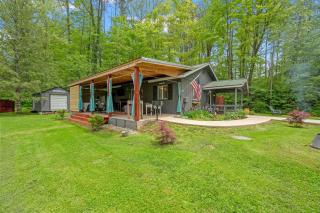 Bear Creek Cottage - 4