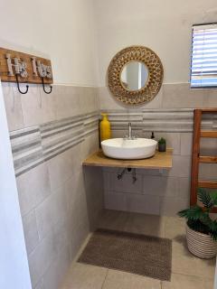 Lilibeth guesthouse - 1