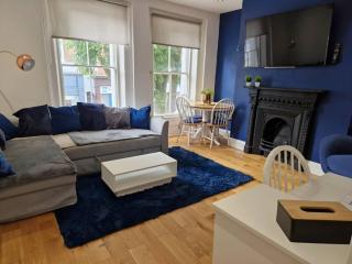 HU1 Hull City Centre Modern Apartment WIFI BATH H9 - Hull - 9
