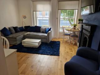 HU1 Hull City Centre Modern Apartment WIFI BATH H9 - Hull - 0