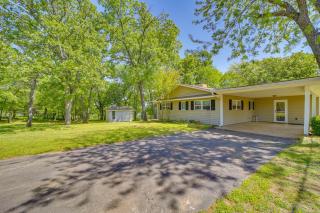 Waterfront Retreat with Deck on Lake Eufaula! - Checotah - 9