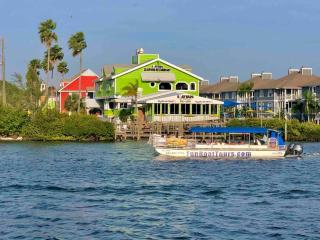 VILLA 6 walk to Beach 2 bedroom 2 Bath Pool - 3