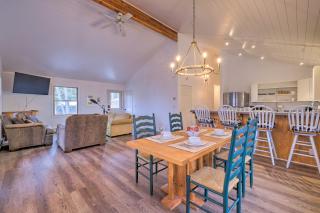 Walloon Lake Vacation Rental Walk to Water! - Boyne City - 4