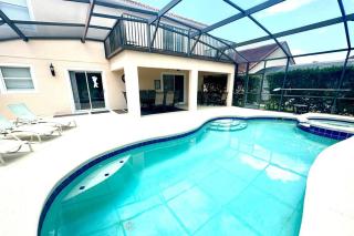 Bohanan Villa 5 bed 3 bath with pool and jacuzzi spa - Davenport - 0