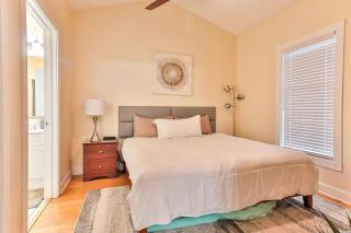 Beautiful 1500 s f 3 Bd - 2 Ba condo overlooking stream and golf course - Myrtle Beach - 2