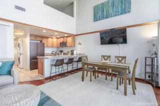 Spacious Beachfront — Sleeps 6 — Ocean Views - Kihei - 2