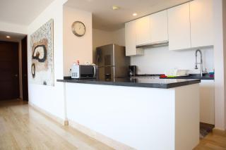 Luxury Apt with Balcony, Marina Puerto Cancún - 1