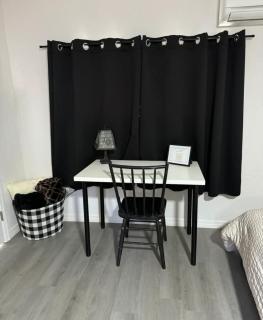 The Sanford Foodie Guest House - 1