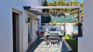 The Coolest Place near the airport! - Lissabon - 2