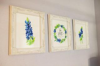 Texas Bluebonnet Farmhouse - 3