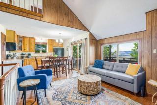 Amazing Views, Hot Tub, Fire Pit, Deck & Fireplace - Inwood - 6
