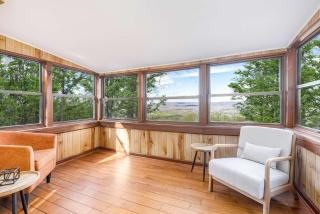 Stone chalet w views & hot tub - 2