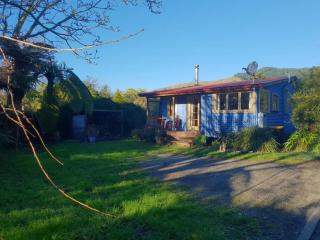 Blue Cottage - Pohara - 0