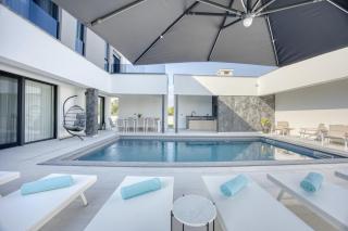 Luxury villa with a swimming pool Zaton, Zadar - 23511 - Zaton - 2