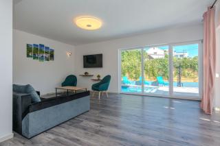 Family friendly house with a swimming pool Vir - Lozice, Vir - 23513 - 2