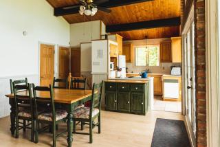 Le Paresseux - Chalet rustique québécois avec foyer, vue sur le lac et sentiers de randonnée - 3