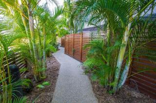Loka Santi 4 - Three-Bedroom Beachside Escape in Agnes Water, with Heated Communal Pool - 6