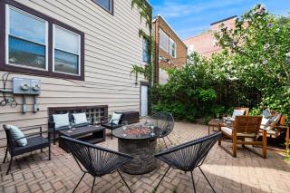 Wrigley 4BR Home, Sleeps 10 - Chicago - 3