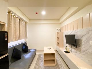 Best Homey and Modern 2BR at Meikarta Apartment By Travelio - 2