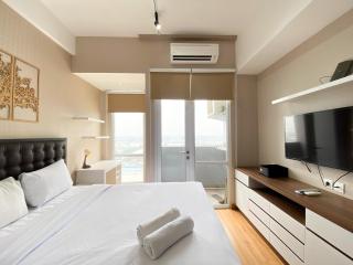 Warm and Cozy Studio at Vasanta Innopark Apartment By Travelio - Cikarang - 9