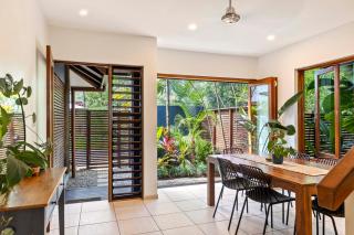 The Savannah Villa - Port Douglas - 1