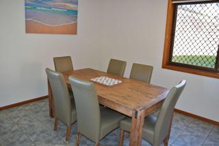 Seaview Townhouse 3 - Bring your own linen. - South West Rocks - 5